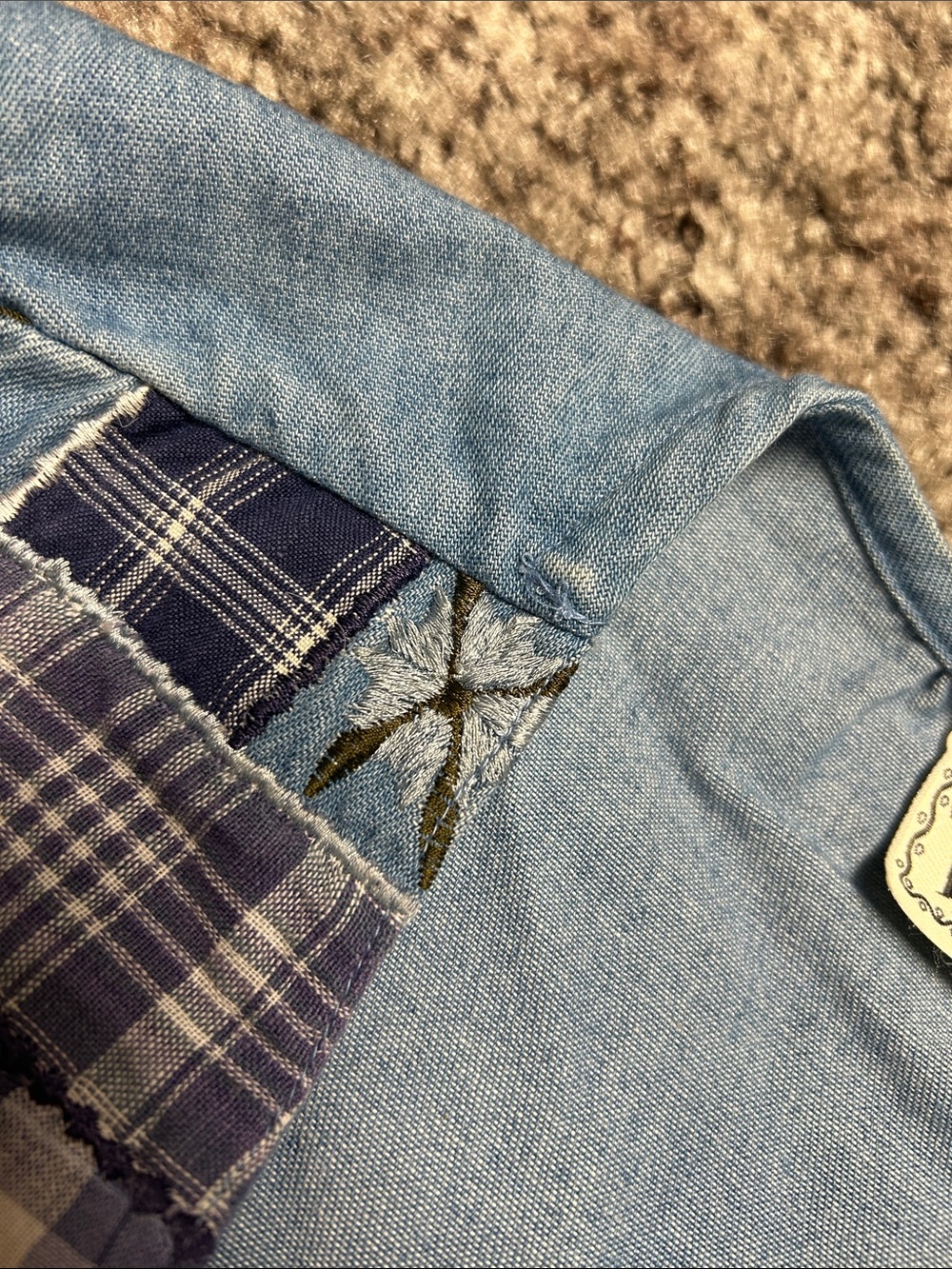 Vintage Blue Plaid Embroidered Cropped Vest - Picture 4 of 4